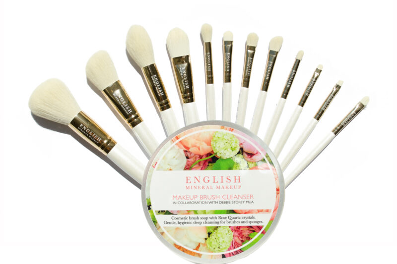 Black Friday deal mssterclass brush and natural organic brush cleanser