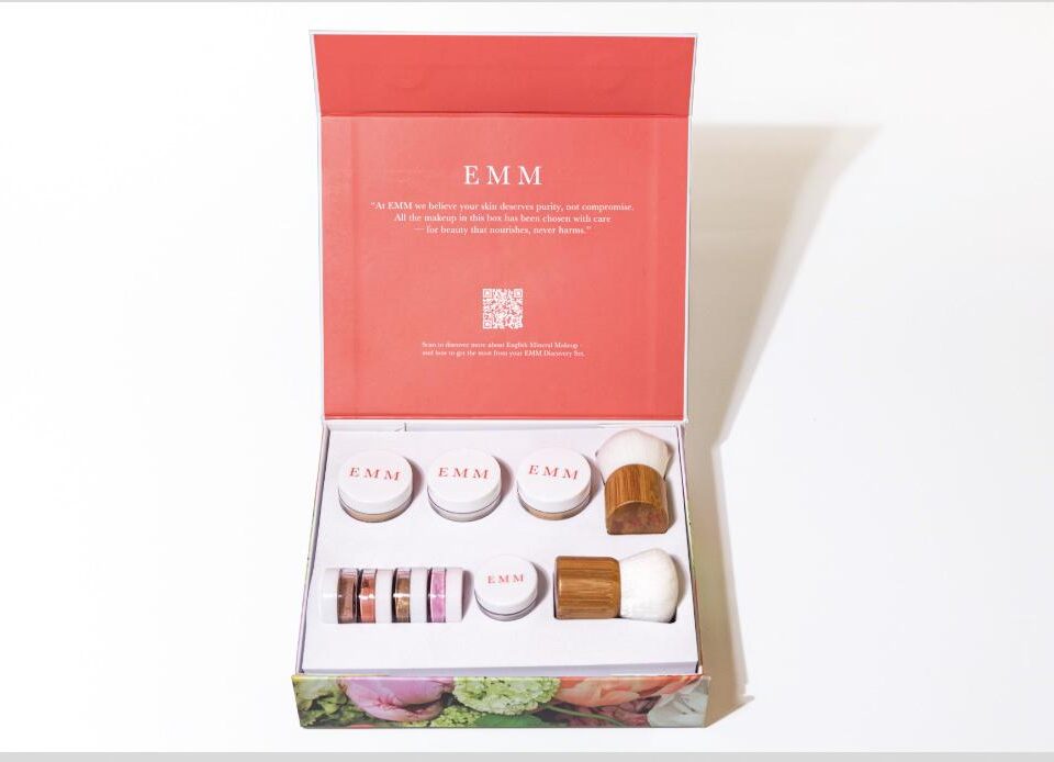 Mineral Makeup Set from English Mineral Makeup