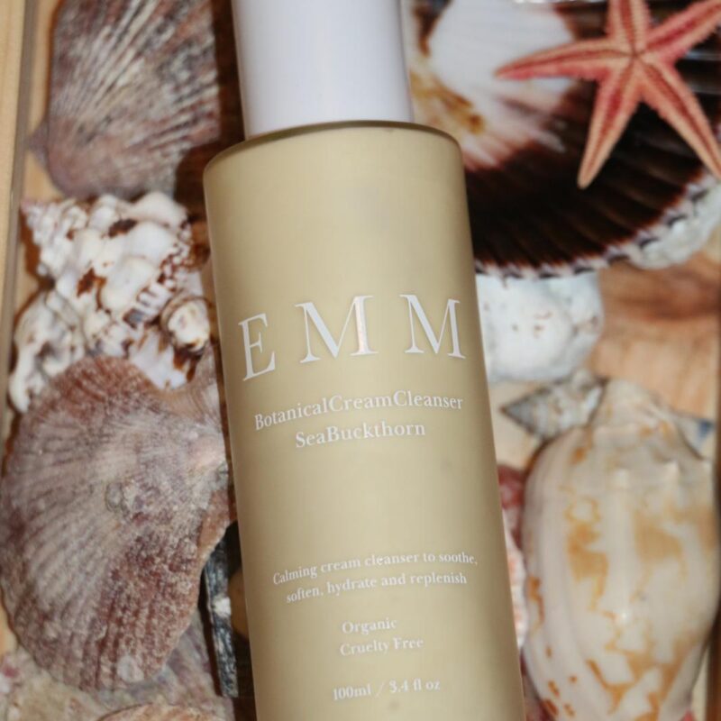 Sea Buckthorn Gentle Detox Cleanser. A softly structured, unscented cream cleanser designed to cleanse the skin effectively.